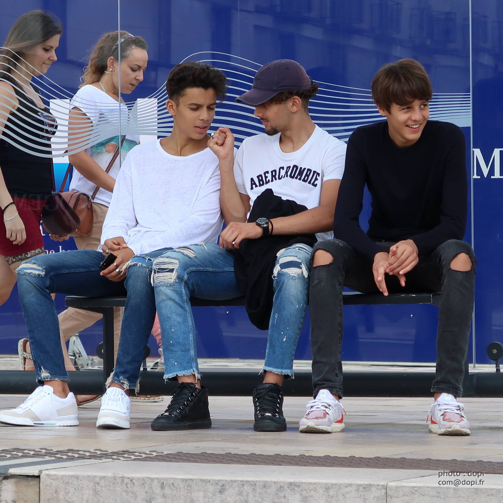 00012 IMG 0334,medium large.2x.1499791049